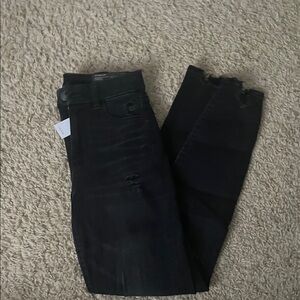 NWT American Eagle The Dream Jeans Black distressed skinny curvy jegging 25W